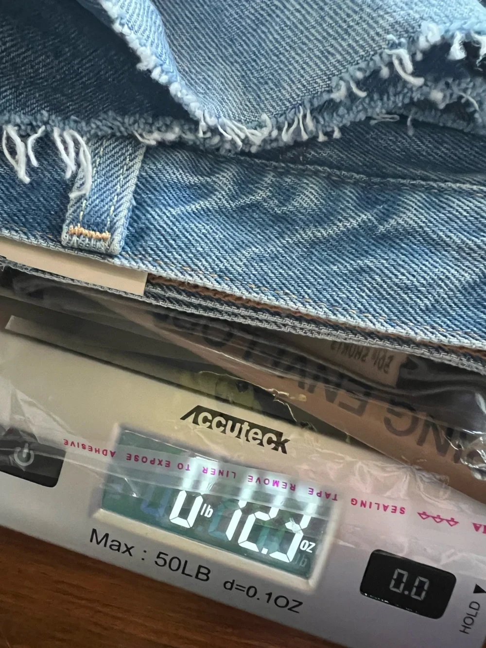NEW Levi's Premium 501 Size 25 Button Fly Micro Shorts Denim High Rise Festival - Picture 9 of 9